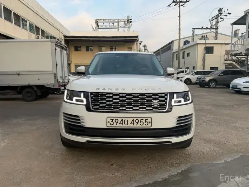2020 Land Rover Range Rover с пробегом 72 000 км