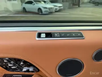 2020 Land Rover Range Rover с пробегом 72 000 км