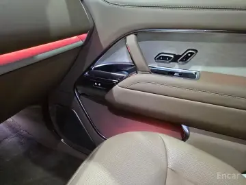 2024 Land Rover Range Rover с пробегом 5 678 км