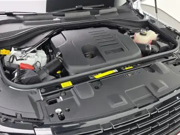 2025 Land Rover Range Rover с пробегом 2 322 км