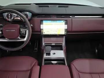 2025 Land Rover Range Rover с пробегом 2 322 км