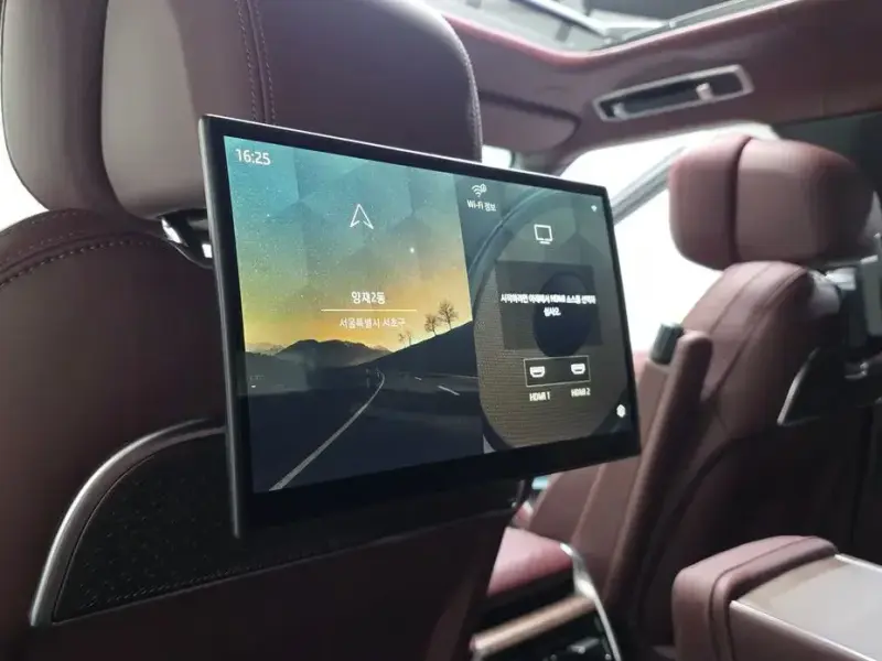 2025 Land Rover Range Rover с пробегом 2 322 км