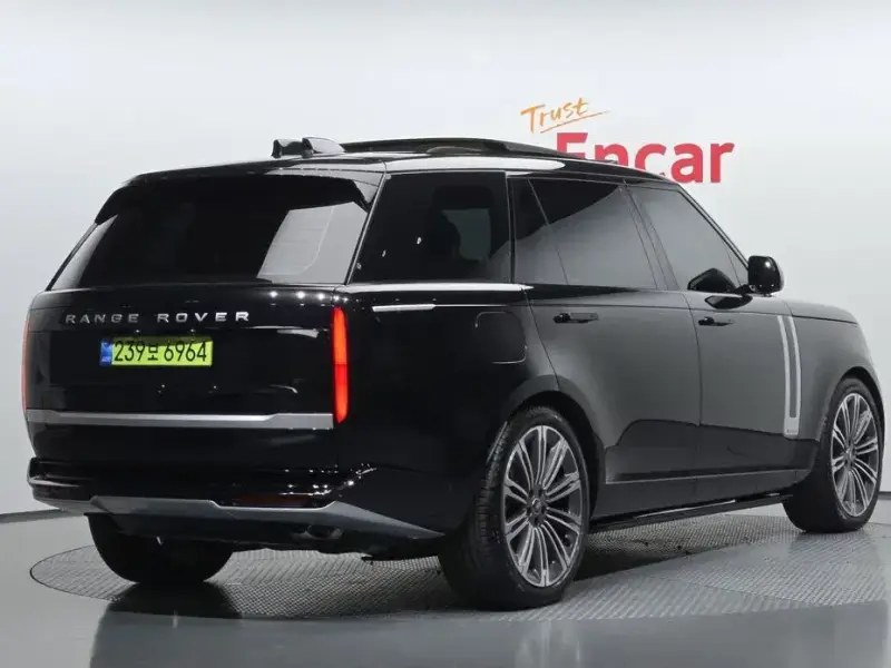 2025 Land Rover Range Rover с пробегом 3 525 км