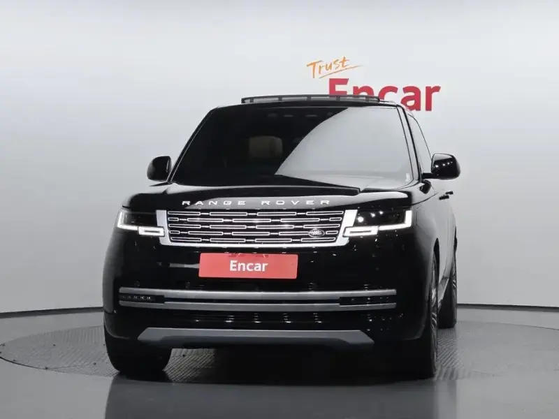 2025 Land Rover Range Rover с пробегом 3 525 км