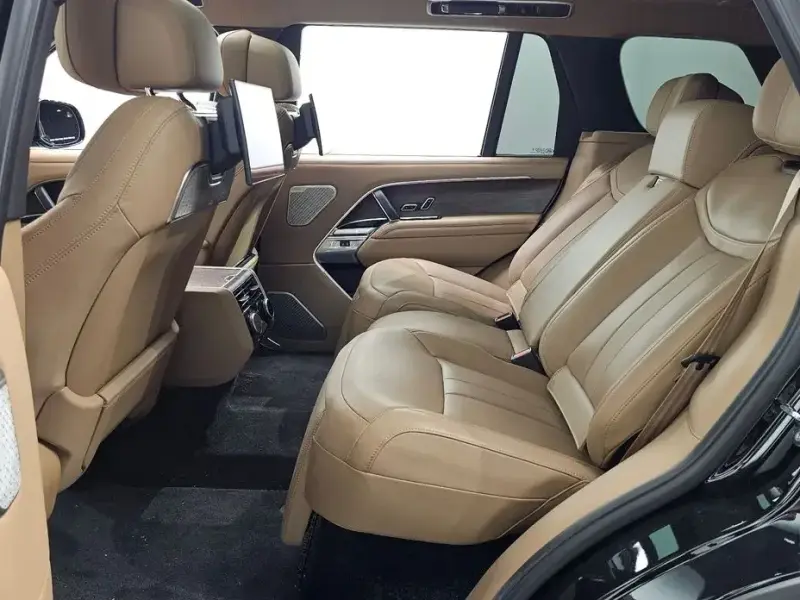 2023 Land Rover Range Rover с пробегом 20 928 км