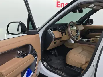 2024 Land Rover Range Rover с пробегом 12 677 км