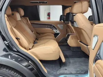 2024 Land Rover Range Rover с пробегом 15 870 км