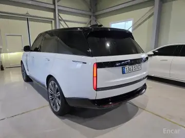 2024 Land Rover Range Rover с пробегом 23 431 км