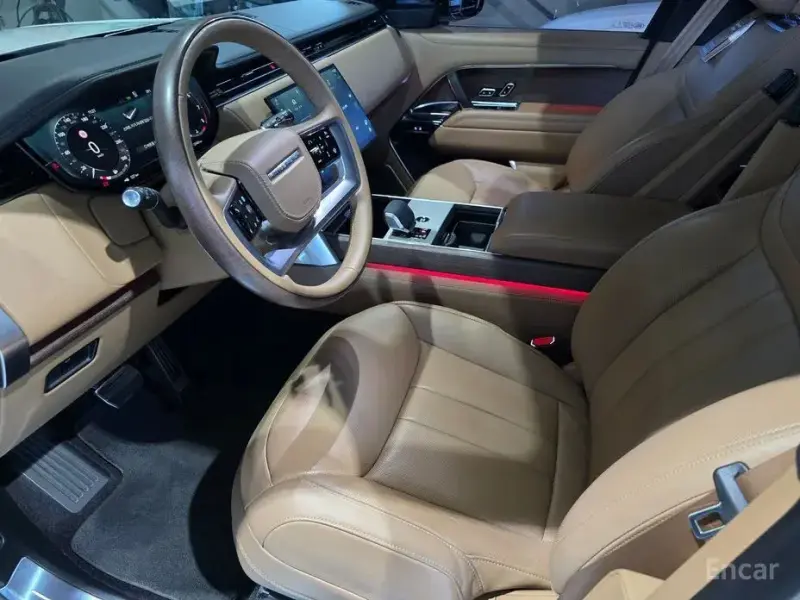 2024 Land Rover Range Rover с пробегом 23 431 км