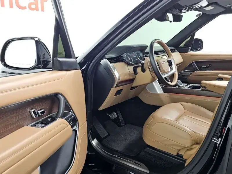 2023 Land Rover Range Rover с пробегом 39 561 км