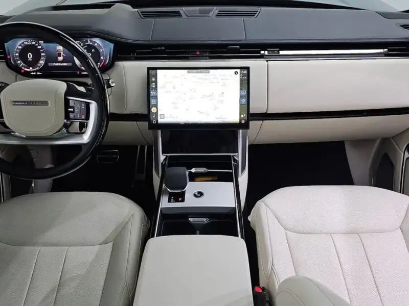 2025 Land Rover Range Rover с пробегом 2 275 км