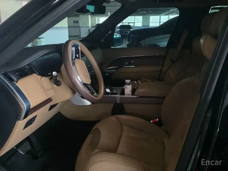 2024 Land Rover Range Rover с пробегом 38 075 км