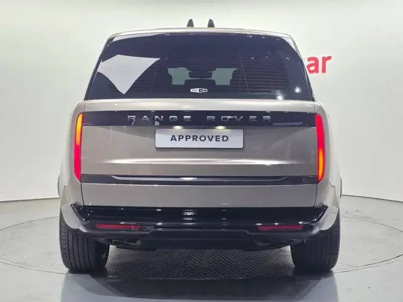 2025 Land Rover Range Rover с пробегом 3 250 км