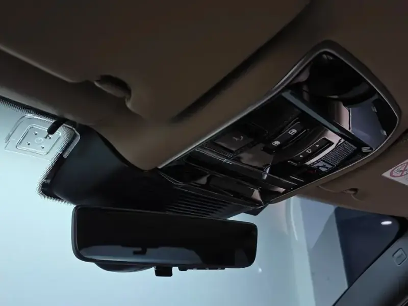 2025 Land Rover Range Rover с пробегом 3 250 км