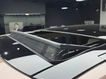 2025 Land Rover Range Rover с пробегом 7 878 км