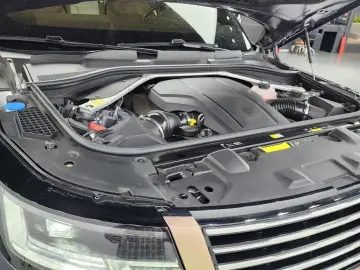 2024 Land Rover Range Rover с пробегом 17 041 км