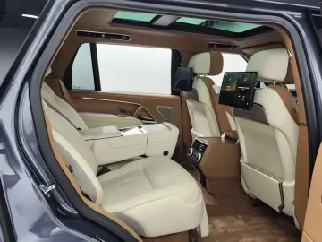 2024 Land Rover Range Rover с пробегом 17 041 км