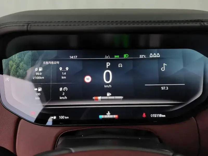 2024 Land Rover Range Rover с пробегом 15 118 км