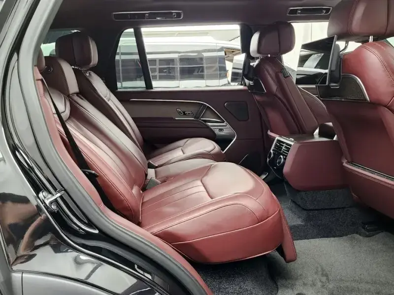 2024 Land Rover Range Rover с пробегом 15 118 км