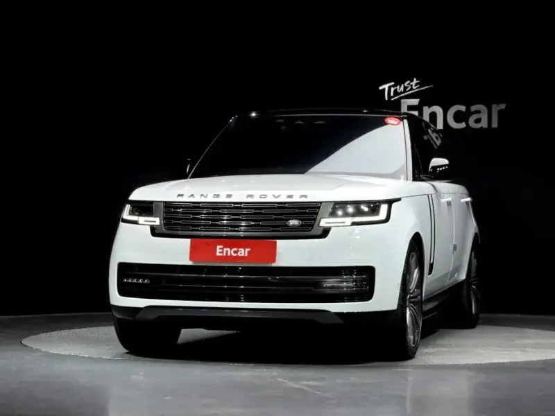 2025 Land Rover Range Rover с пробегом 7 812 км