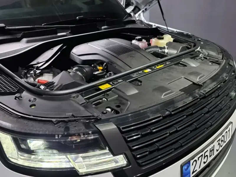 2025 Land Rover Range Rover с пробегом 7 812 км