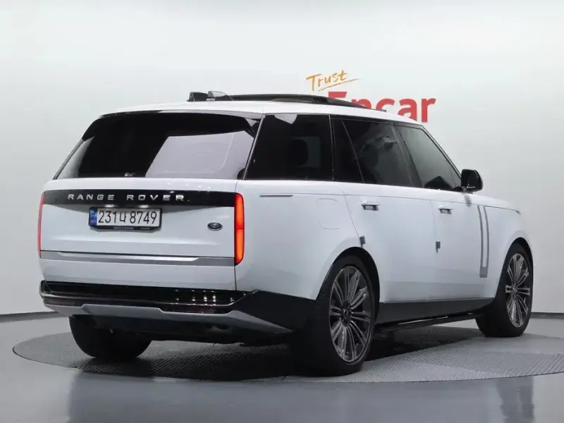 2023 Land Rover Range Rover с пробегом 66 081 км