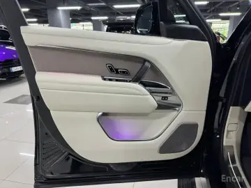 2025 Land Rover Range Rover с пробегом 4 200 км