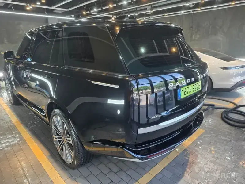 2024 Land Rover Range Rover с пробегом 36 200 км