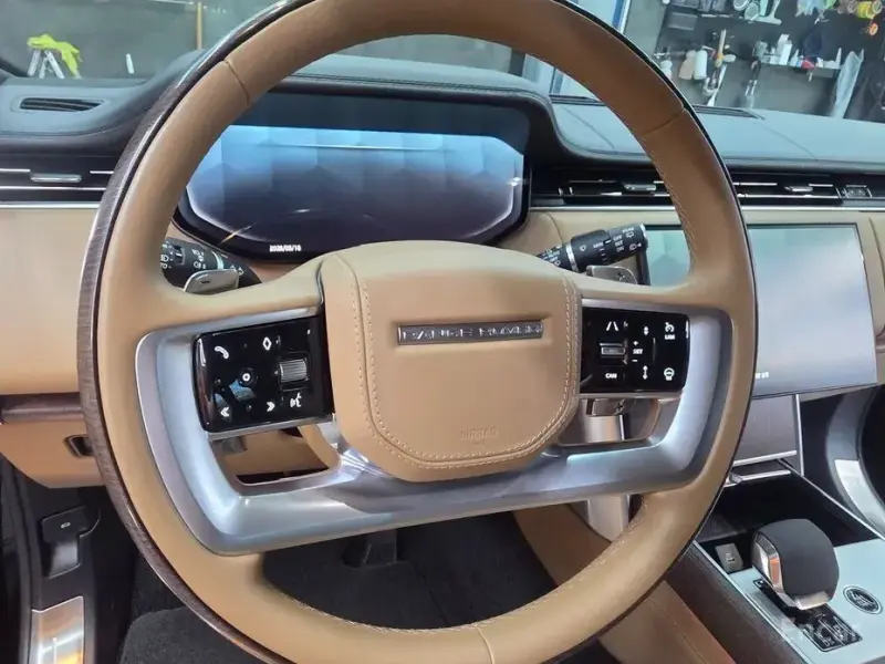 2024 Land Rover Range Rover с пробегом 36 200 км
