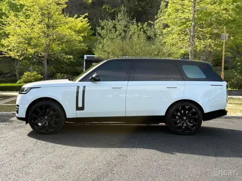 2024 Land Rover Range Rover с пробегом 10 920 км