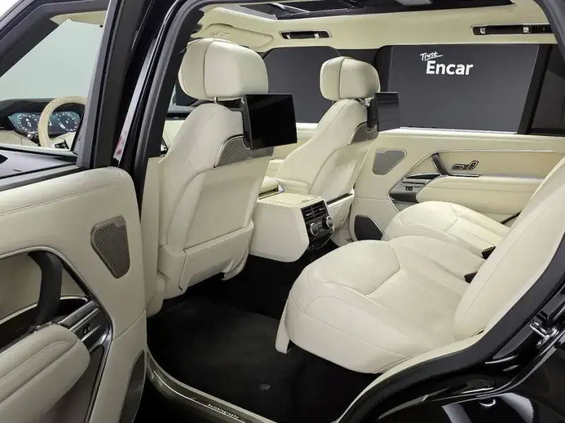 2024 Land Rover Range Rover с пробегом 18 208 км