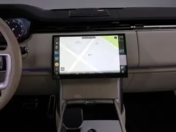 2024 Land Rover Range Rover с пробегом 18 208 км