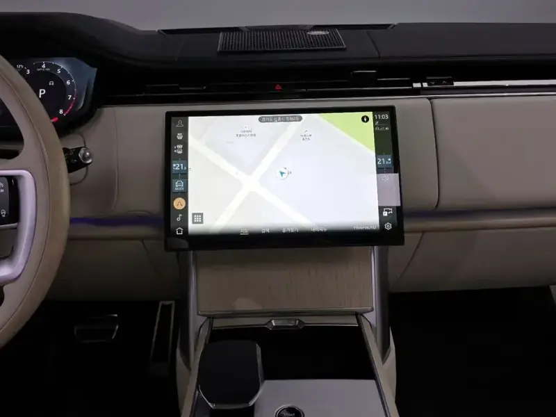 2024 Land Rover Range Rover с пробегом 18 208 км
