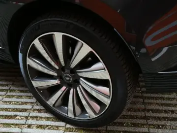 2024 Land Rover Range Rover с пробегом 6 860 км