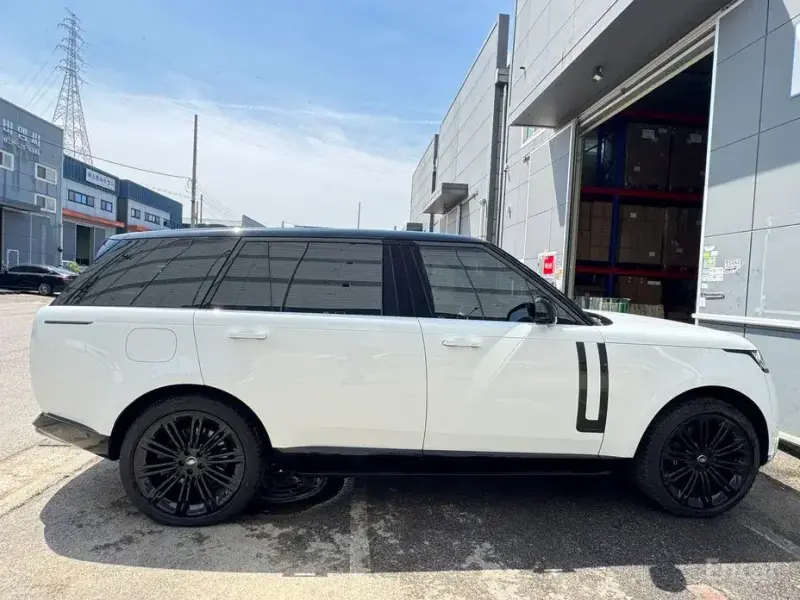 2024 Land Rover Range Rover с пробегом 32 809 км