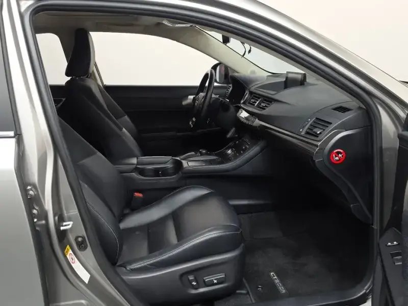 2018 Lexus CT с пробегом 64 460 км