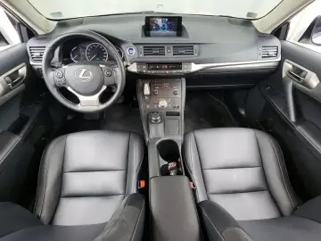 2017 Lexus CT с пробегом 50 089 км