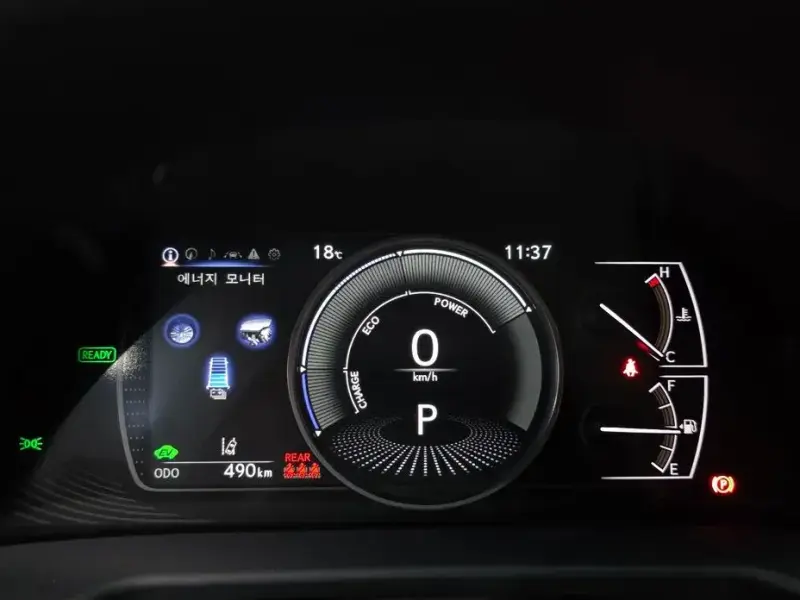 2026 Lexus ES с пробегом 490 км