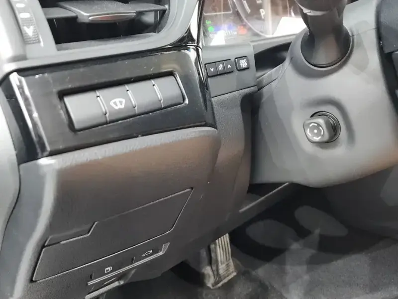 2022 Lexus ES с пробегом 52 111 км