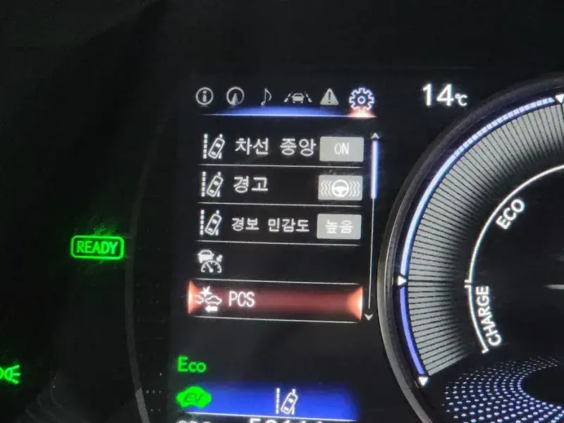 2022 Lexus ES с пробегом 52 111 км