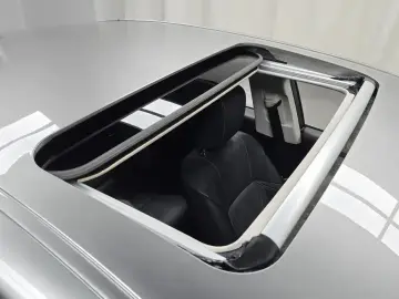 2022 Lexus ES с пробегом 33 053 км