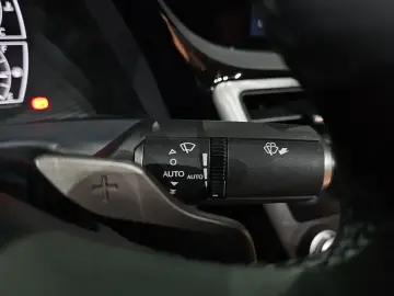 2025 Lexus ES с пробегом 4 200 км