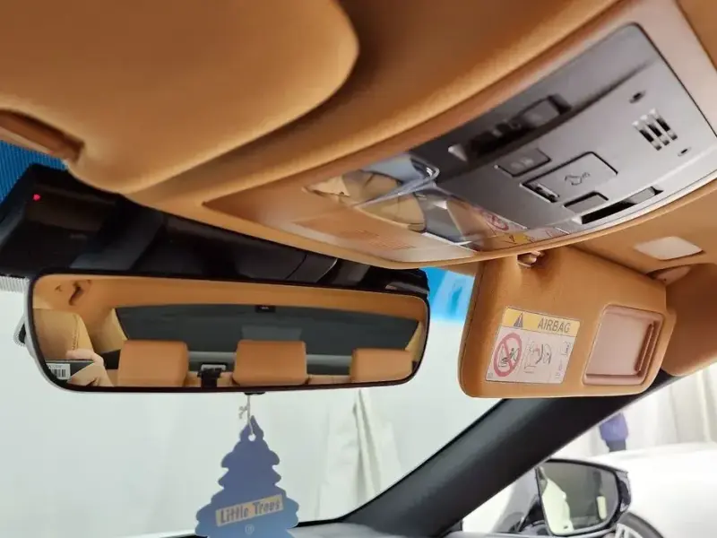 2024 Lexus ES с пробегом 33 670 км