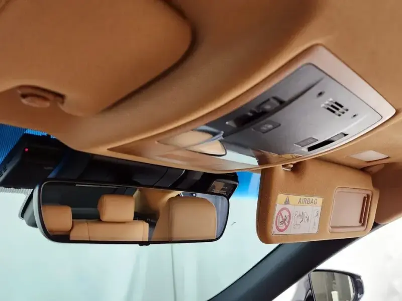2022 Lexus ES с пробегом 116 918 км