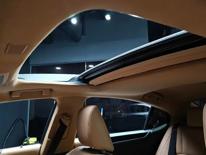 2022 Lexus ES с пробегом 44 419 км