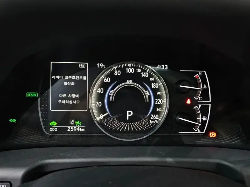 2026 Lexus ES с пробегом 2 594 км