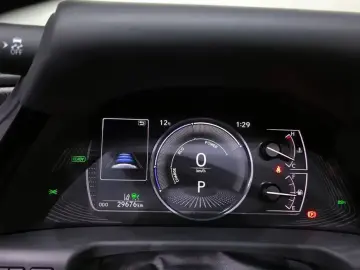 2023 Lexus ES с пробегом 29 676 км