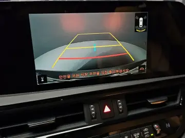 2023 Lexus ES с пробегом 22 564 км