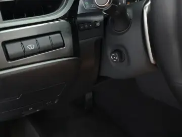 2024 Lexus ES с пробегом 37 267 км