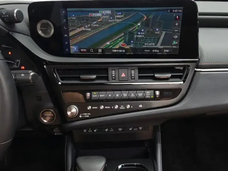 2024 Lexus ES с пробегом 37 267 км